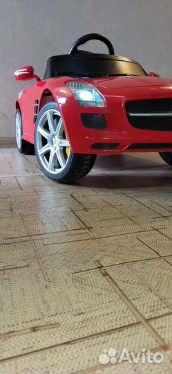 Детская машина электромобиль