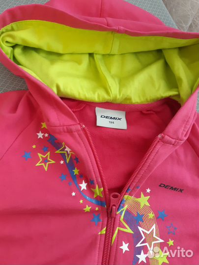 Спортивная кофта с капюшоном 134 см