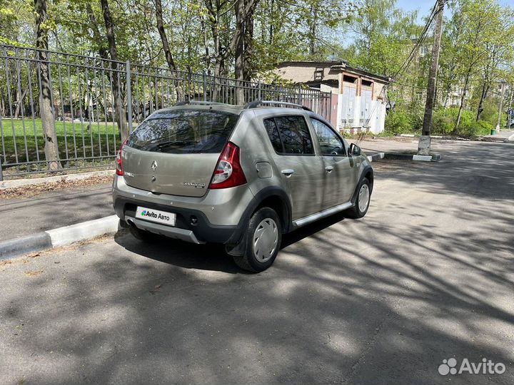 Renault Sandero Stepway 1.6 AT, 2012, 166 800 км