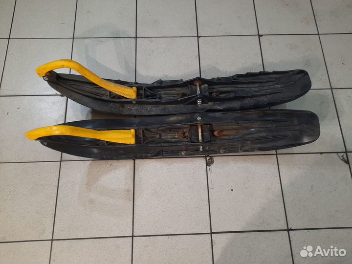 Лыжи BRP MXZ Renegade 1000