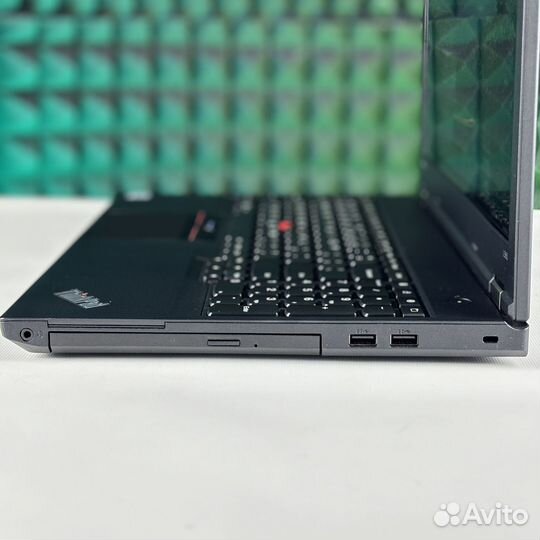 Ноутбук Lenovo ThinkPad i5/8RAM/SSD/IPS