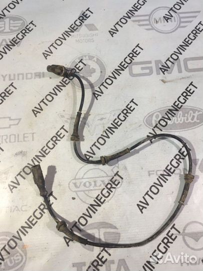 Датчик ABS задний Renault Duster 1 F4R 2.0