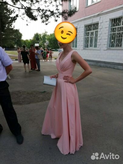 Платье вечернее