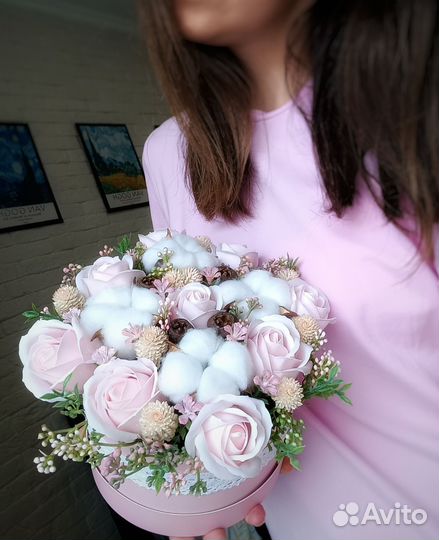 Композиция из мыльных роз