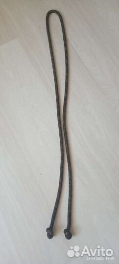 Гимнастическая скакалка