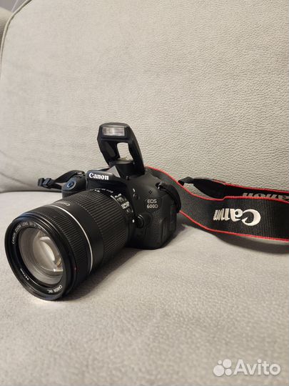 Зеркальный фотоаппарат canon 600d