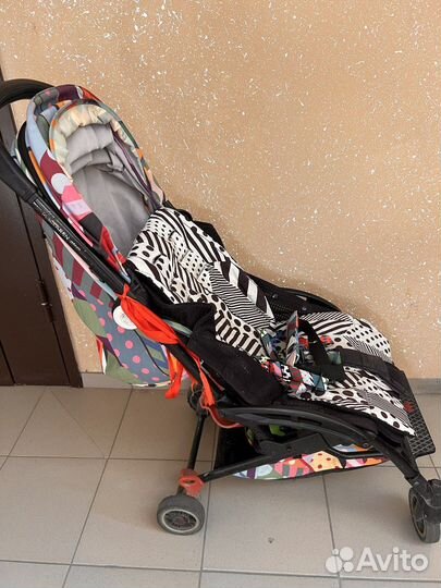 Прогулочная коляска Maclaren Atom