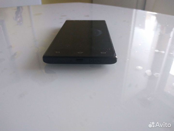 Philips X586, 2/16 ГБ