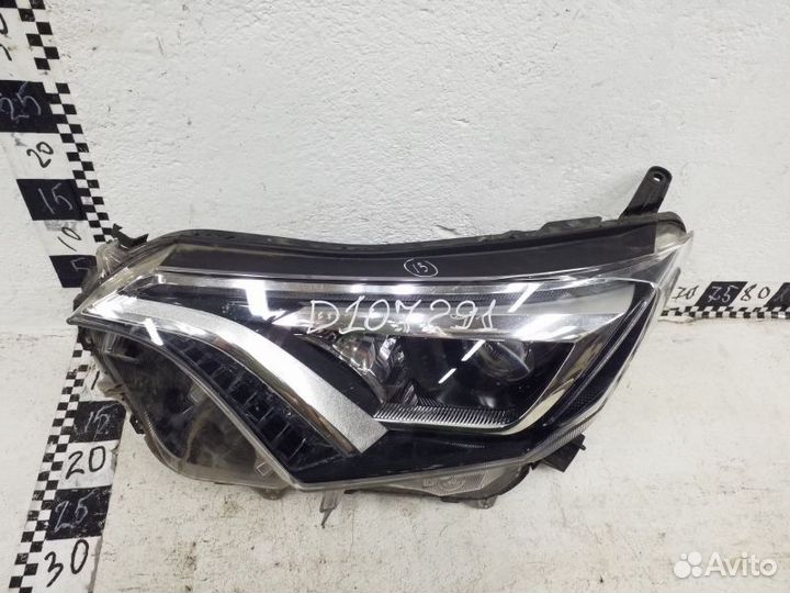 Фара левая Toyota RAV4 CA40 Restail LED