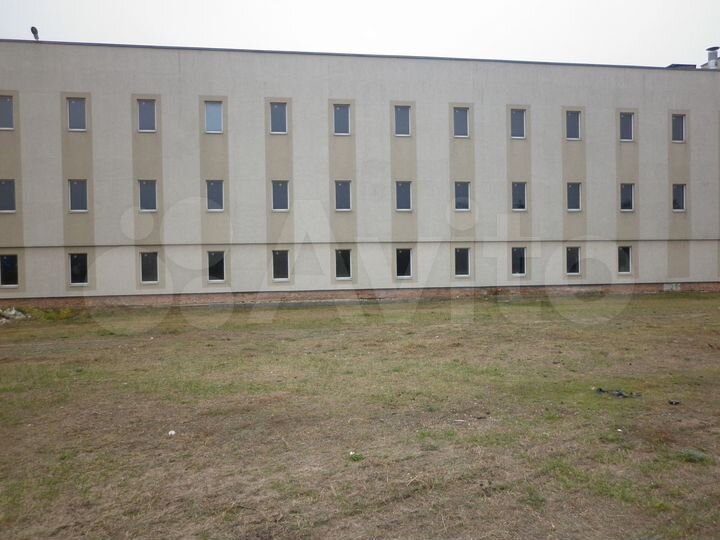 Здание, 7364.9 м²