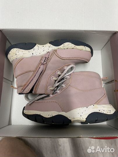 Детские ботинки для девочки