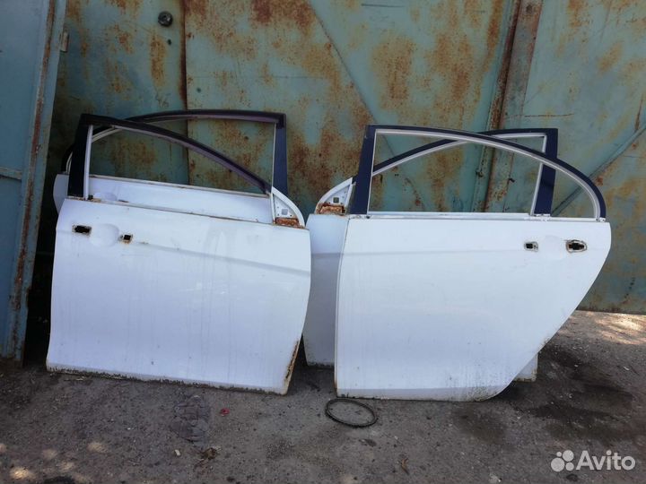 Дверь Джили Эмгранд EC-7