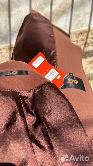 Пальто женское зимнее 40