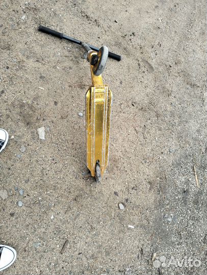 Трюковой самокат