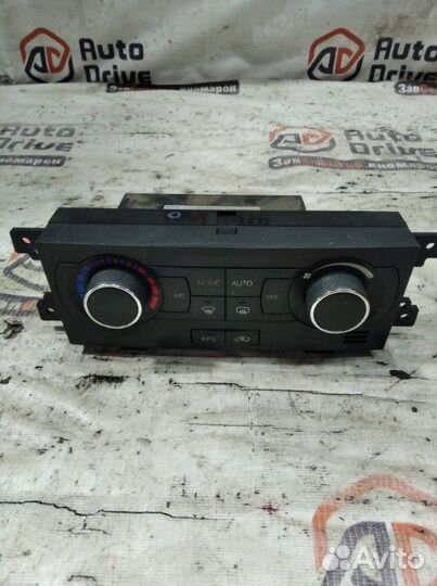 Блок управления печкой Chevrolet Captiva C100