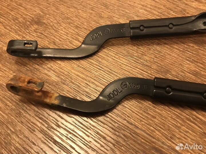 Поводки дворников правый и левый Kia Ceed JD 2014