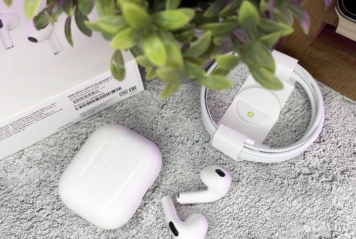 AirPods 3 Premium (чехол в подарок)