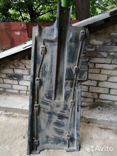 Защита днища левая Volkswagen Polo sedan 2011-2020