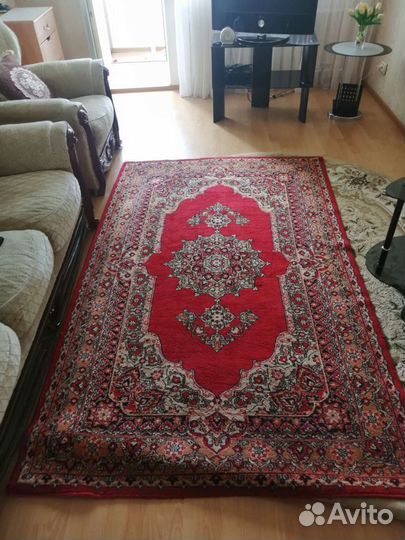 Ковер шерстяной