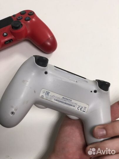 Два геймпада для ps4