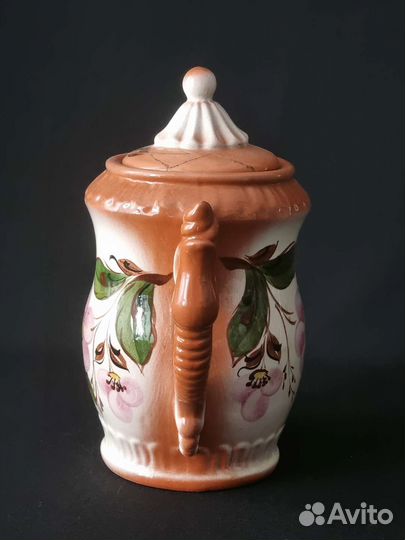 Чайник заварочный и 2 тарелки