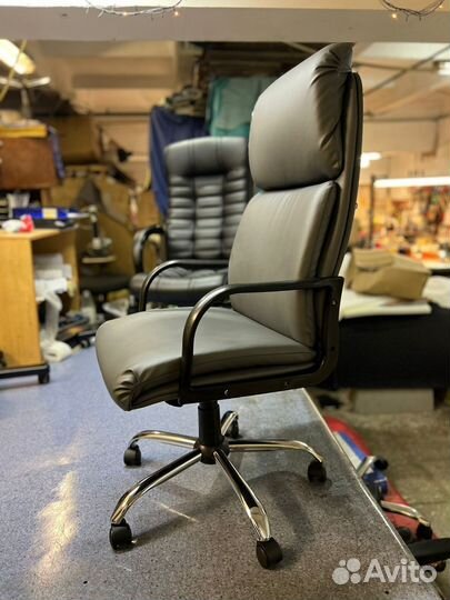 Кресло офисное компьютерное