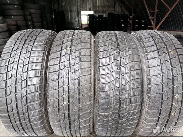 Goodyear Ice Navi 6 215/55 R17