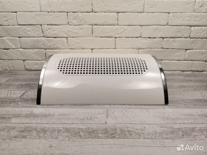 Пылесос для маникюра на 3 вентилятора 40w