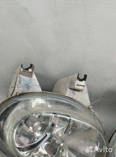 Фара противотуманная Peugeot 206