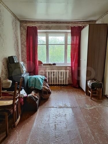 2-к. квартира, 42,3 м², 1/3 эт.