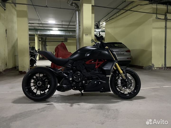 Ducati Diavel 1260S