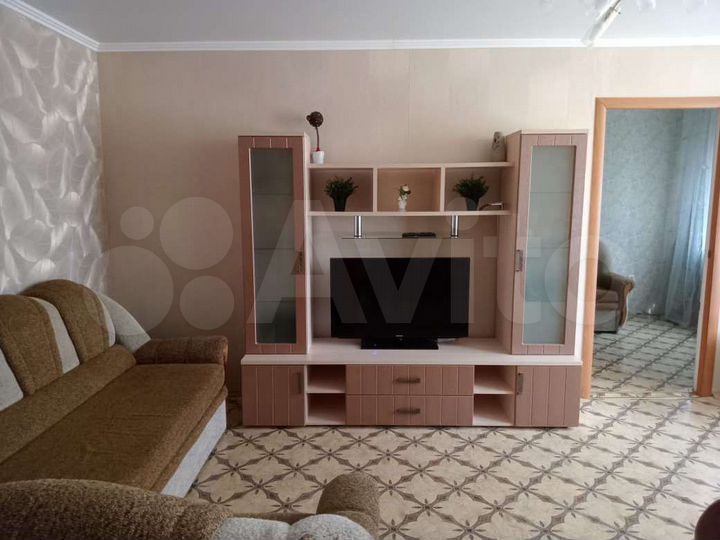 2-к. квартира, 46 м², 1/5 эт.