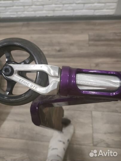 Трюковой самокат кастом парк