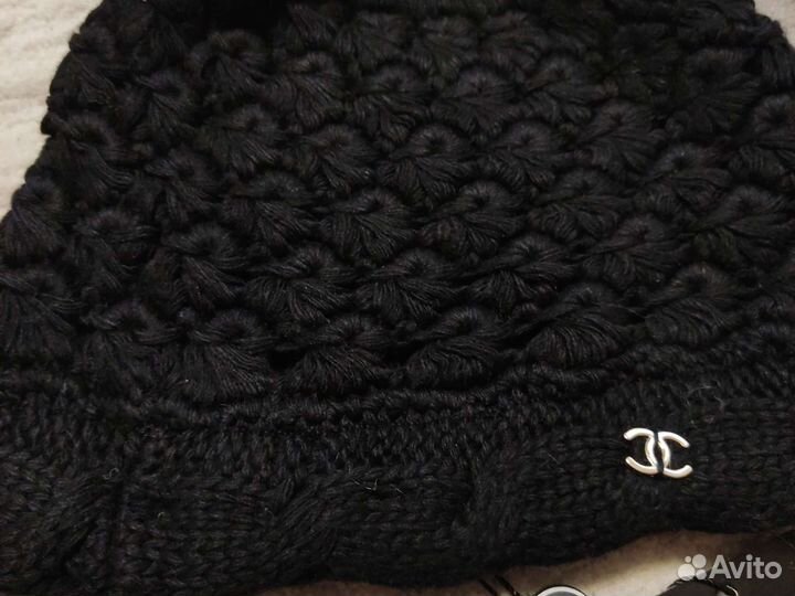 Шапка женская вязаная