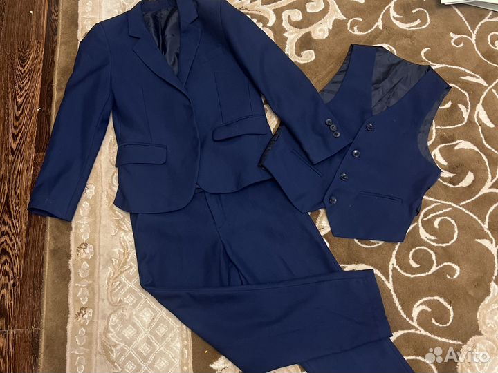Школьный костюм для мальчика 128