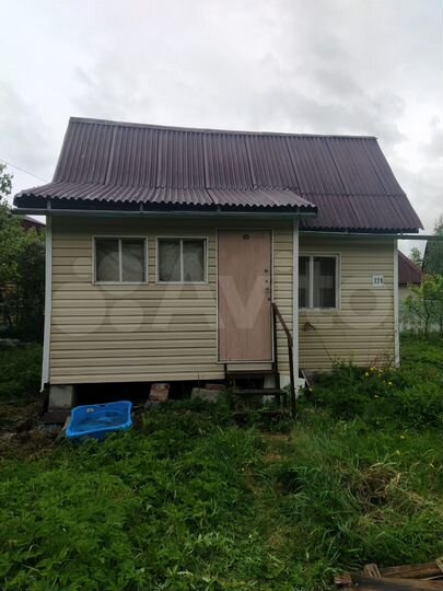 Дача 30 м² на участке 6 сот.