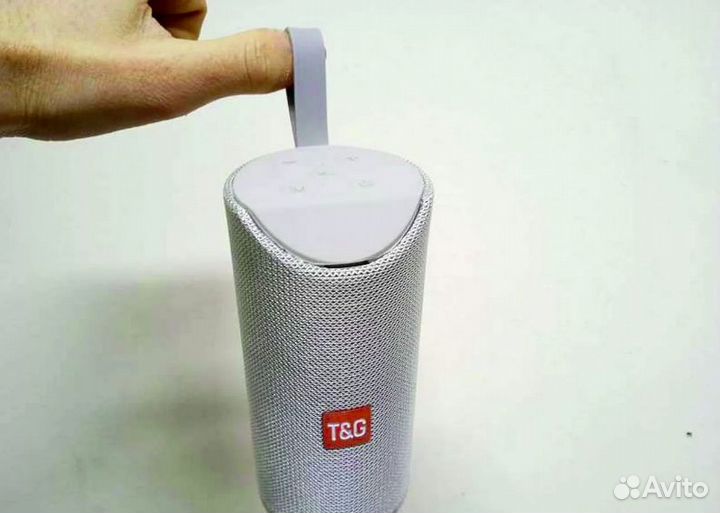 Колонка Блютуз с Радио и с Флешкой USB