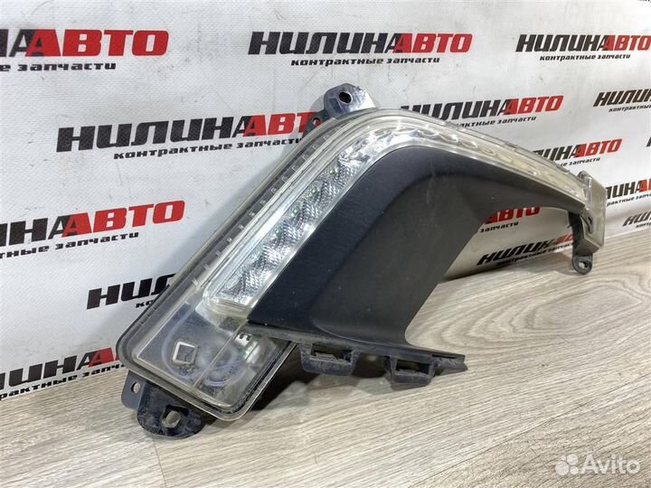 Ходовой огонь левый Пежо 308