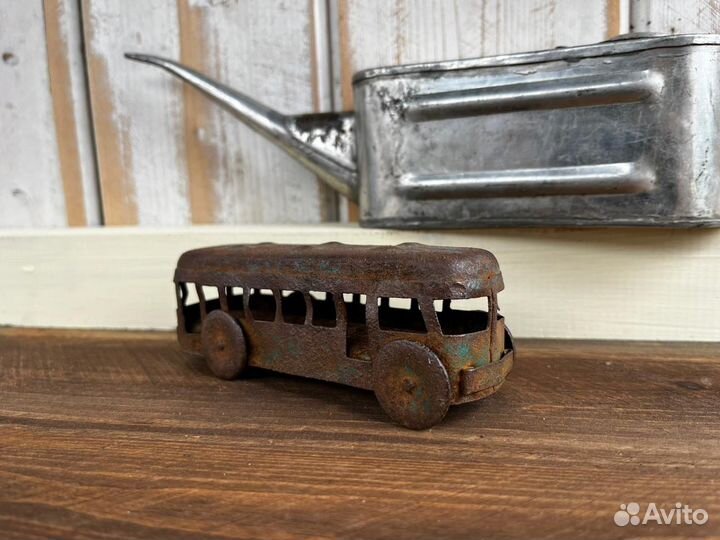 Игрушка автобус СССР