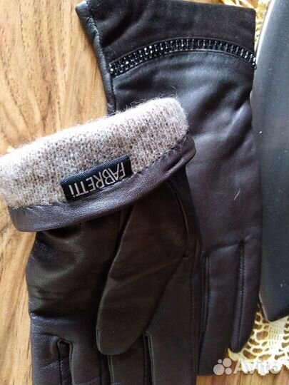 Перчатки женские кожаные