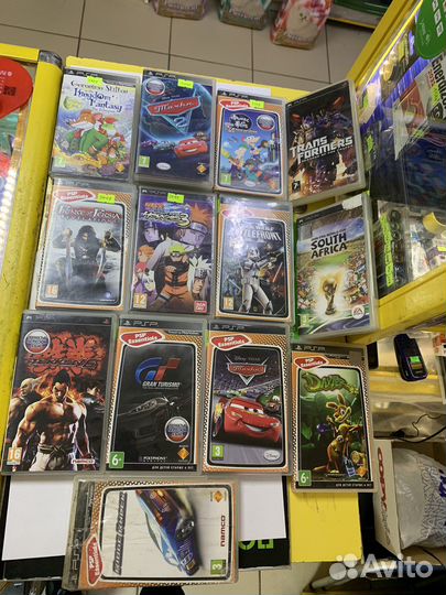 Sony PSP+83 игры + более 500 игр ретро приставок