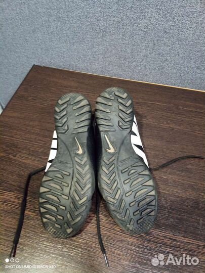 Футзалки nike