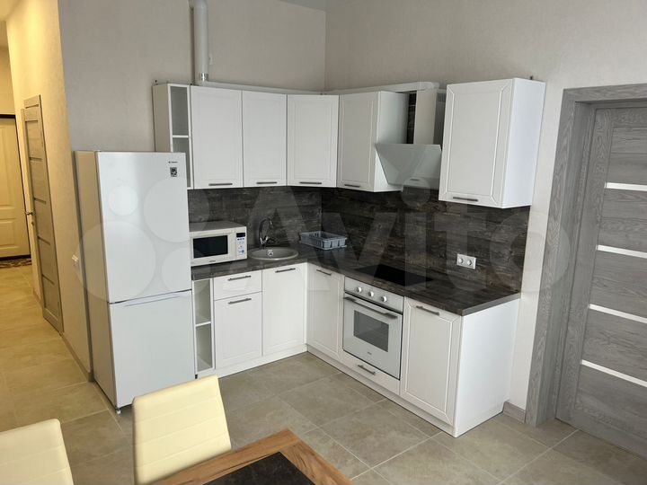 2-к. квартира, 59 м², 7/16 эт.