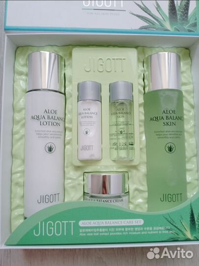 Подарочный набор Jigott с алое вера