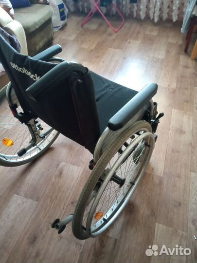 Инвалидная коляска