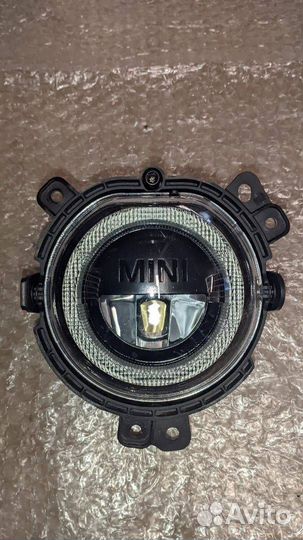 Фара противотуманная правая Mini Countryman