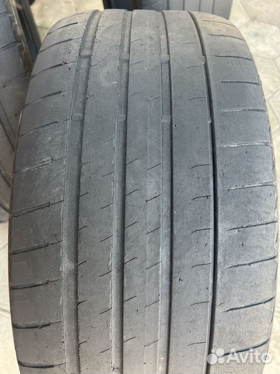 Bridgestone Potenza Sport 235/45 R18
