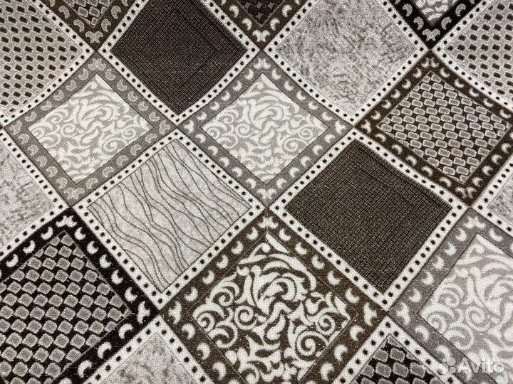 Палас на пол разной расцветки 1,5х2