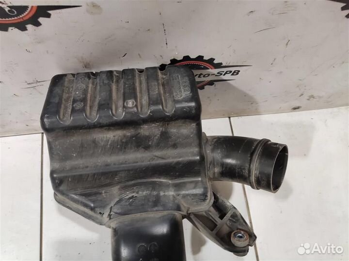 Резонатор воздушного фильтра Honda Civic viii