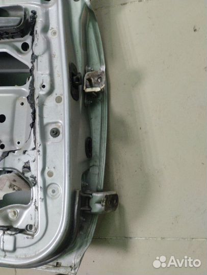 Дверь задняя левая Nissan Sunny B14